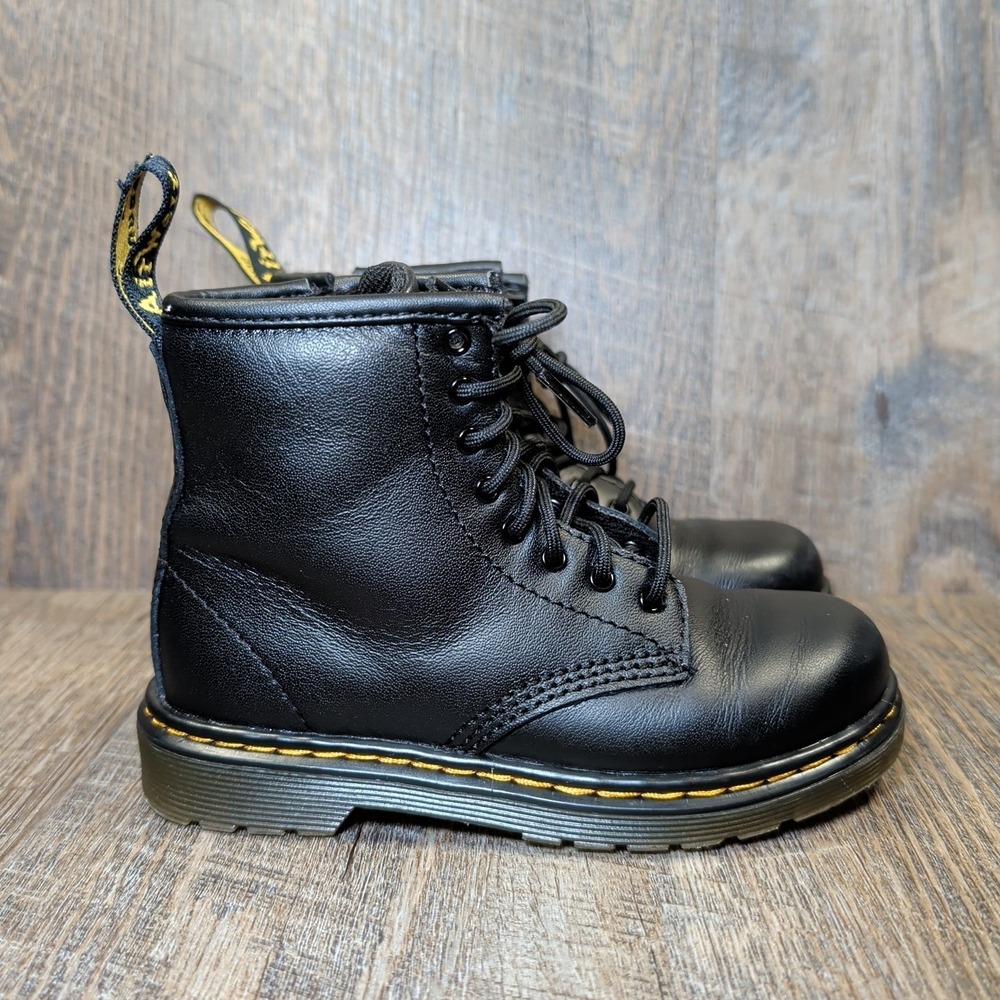 Dr. Martens Unisex Toddler Child Youth Boots Size 10 C Side Zip Black 8 Eyelets - Picture 2 of 13
